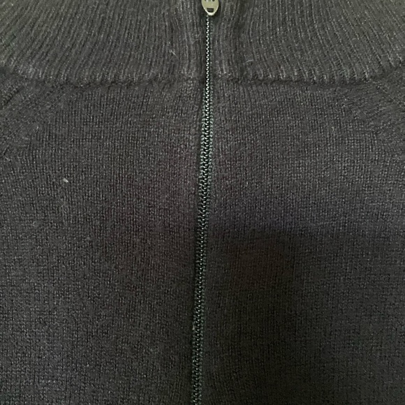 Designer Originals Long-sleeved Black Polyester- Cashmere Like Knit Sweater. - Picture 5 of 6